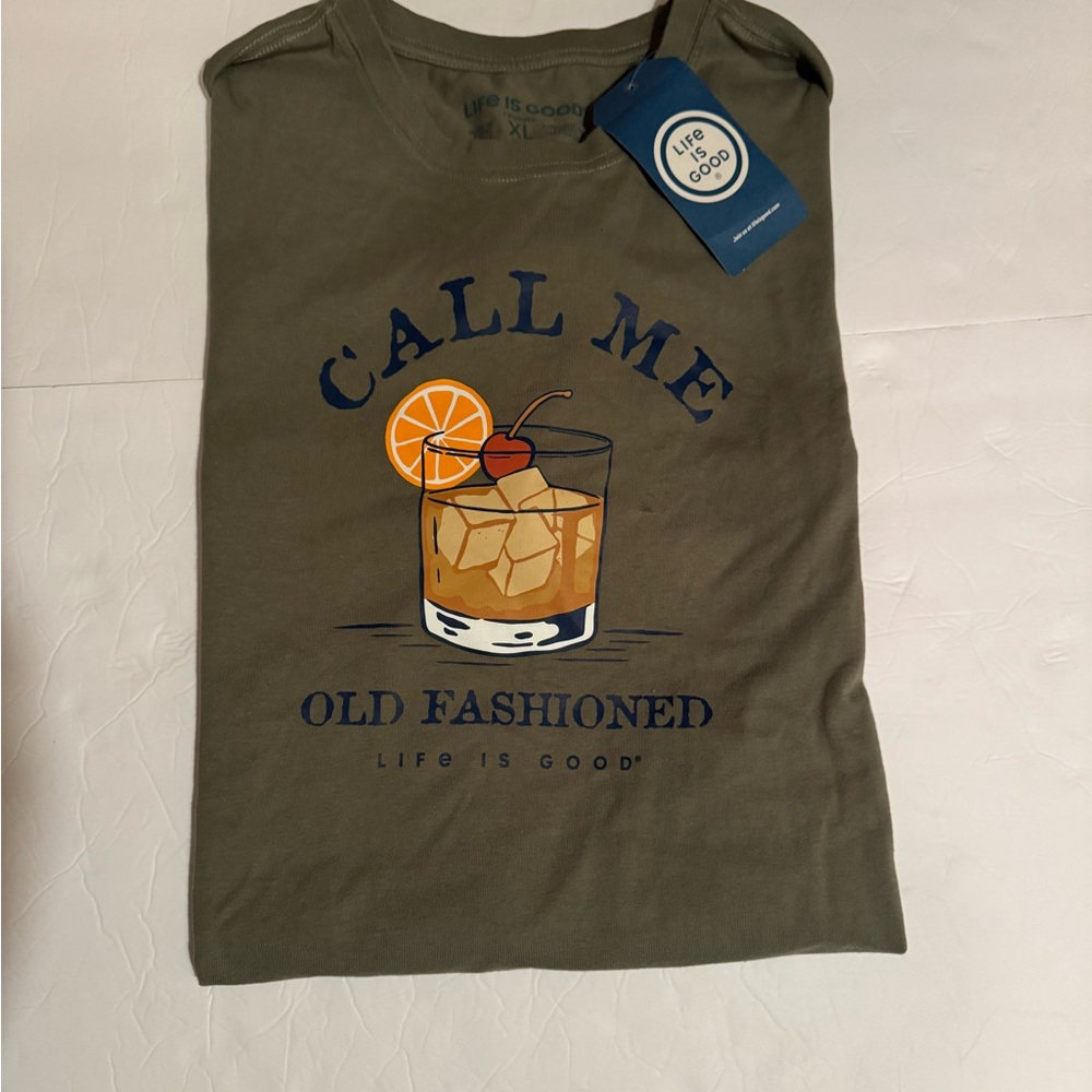 ✨Life Is Good Large NWT Olive Graphic Tee - Picture 2 of 3